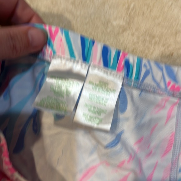 Lilly Pulitzer Luxletic Fan palm Coral Print Bike Shorts XL Workout Gym - Picture 3 of 6